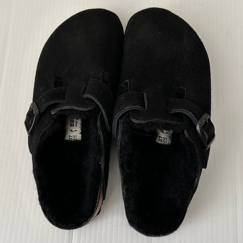 Birkenstock NWOB Boston Shearling Clogs Black, 6-6.5 (37) - Picture 2 of 12